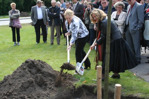 Iryna Krasovskaya (We Remember) and Mary Fiers (City of Eindhoven)